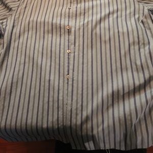 Men’s shirt INC